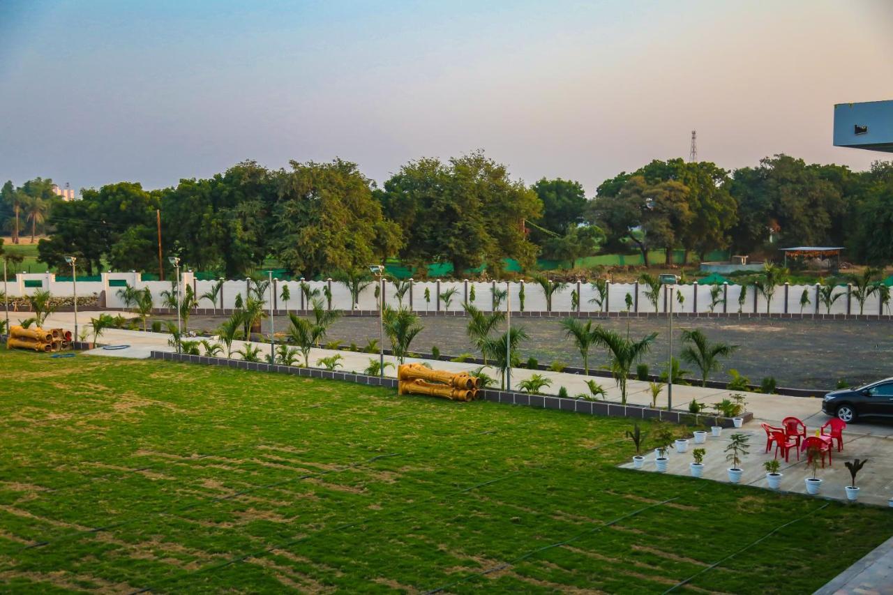 Aashirwad Hotels & Resort Shamgarh Exterior photo
