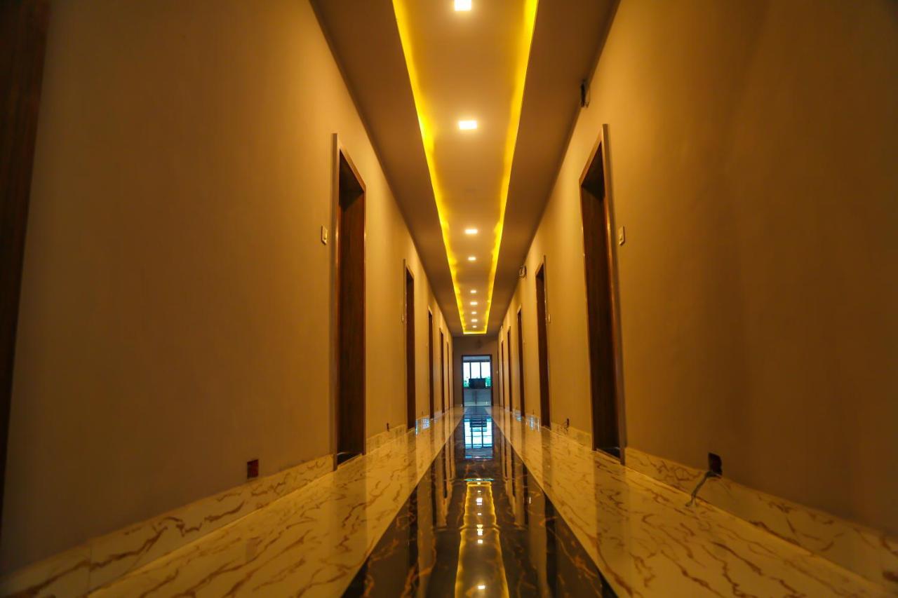 Aashirwad Hotels & Resort Shamgarh Exterior photo